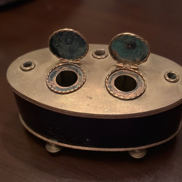 Antique midnight blue ceramic and brass base and top double ink well. Classic - Picture 2 of 5